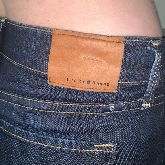 LUCKY BRAND Jeans (8/29 Regular) - Picture 5 of 8